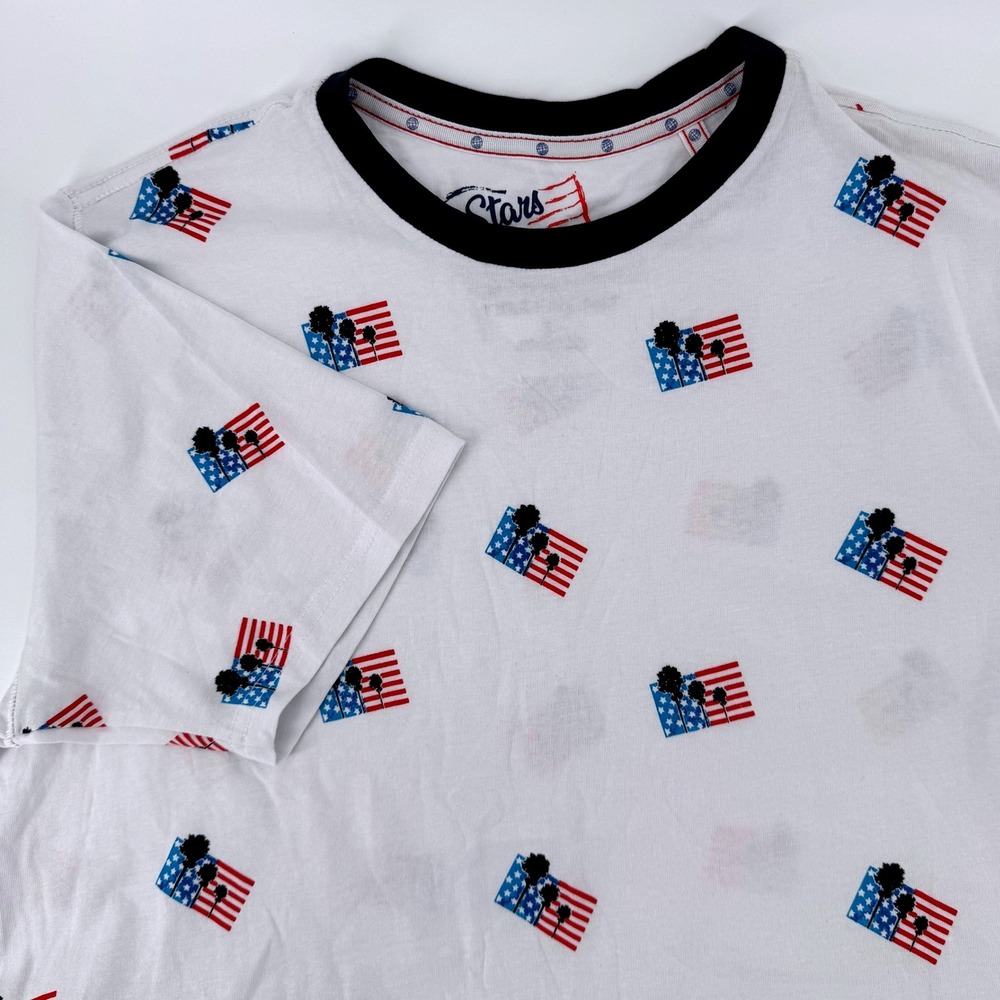 Free Planet T-Shirt Mens Medium White Flag Palm Tree Print Short Sleev Patriotic